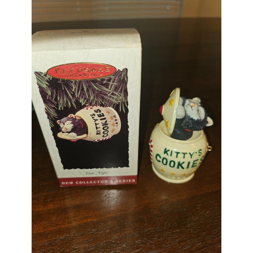Hallmark Keepsake Christmas Ornament - Cat Naps #1 -‎ 1994 - Kitty's Cookies F2